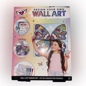 Nwt wall art kit
